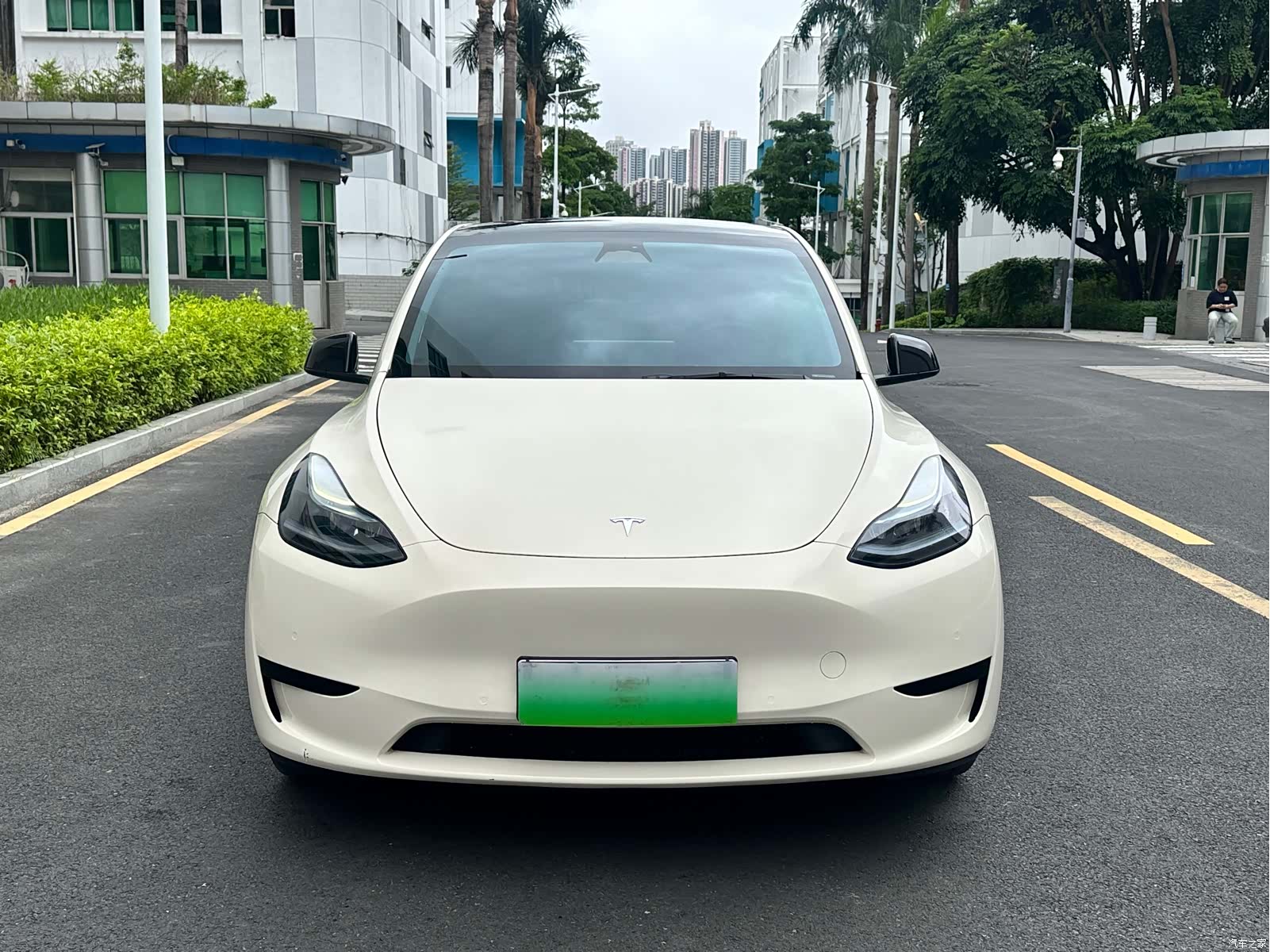 Tesla Model Y, 2024 2