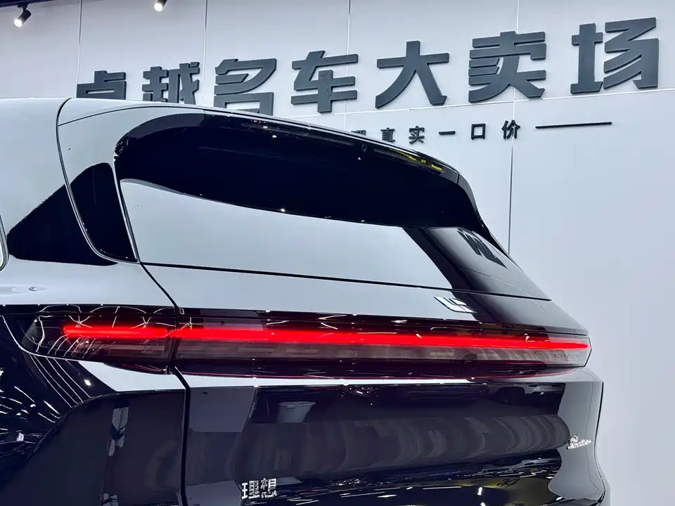 Li Auto Ideal L6