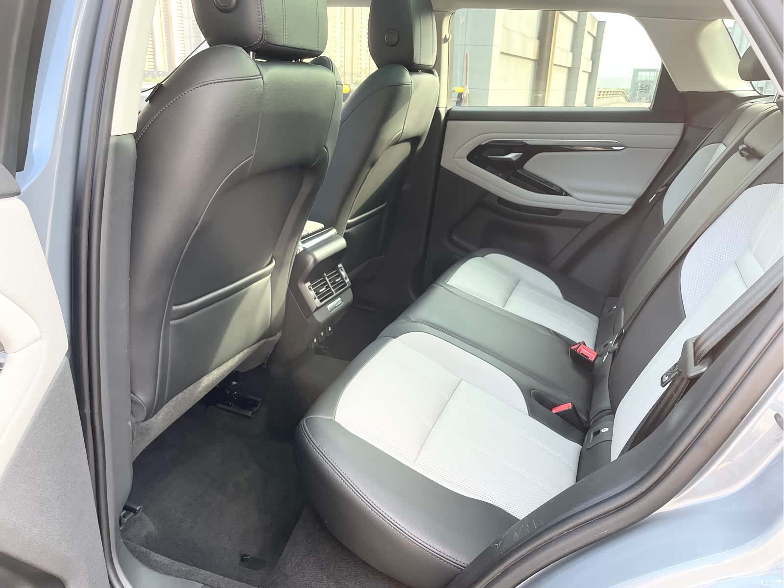 Land Rover Range Rover, 2020 12