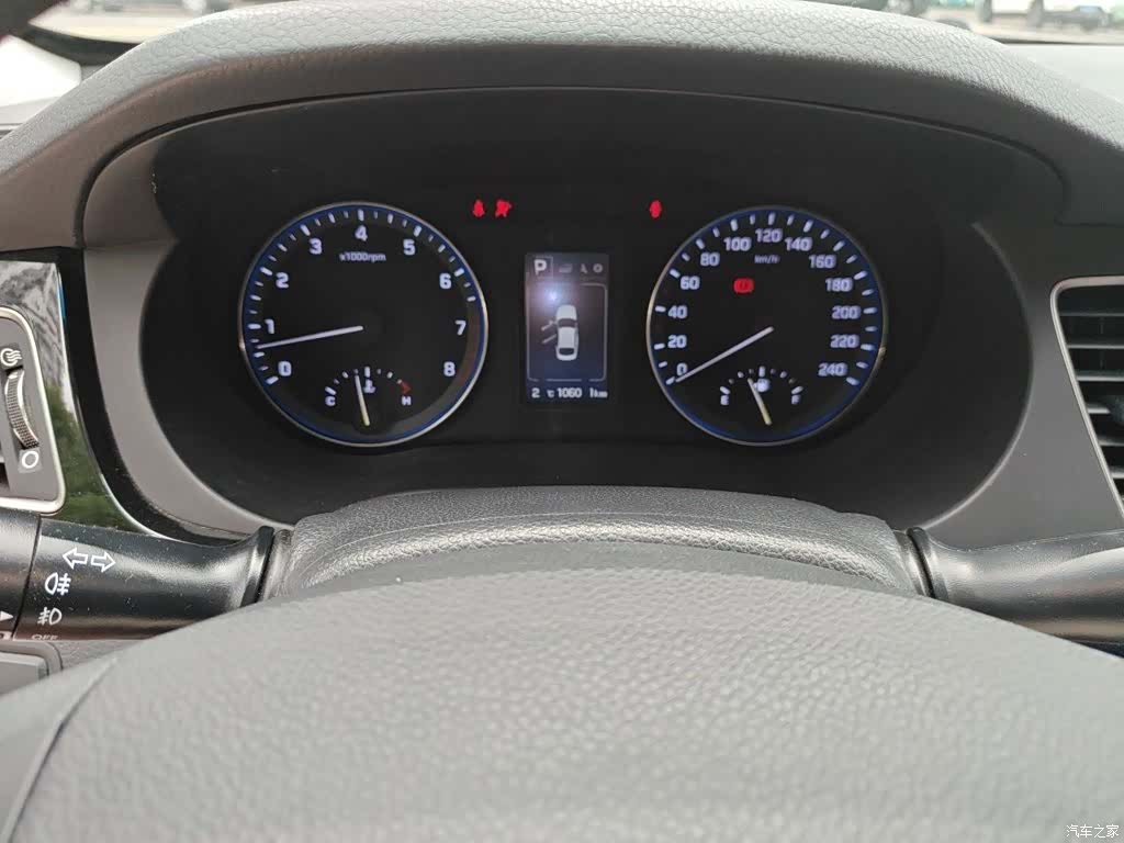 Hyundai GLS, 2016 4