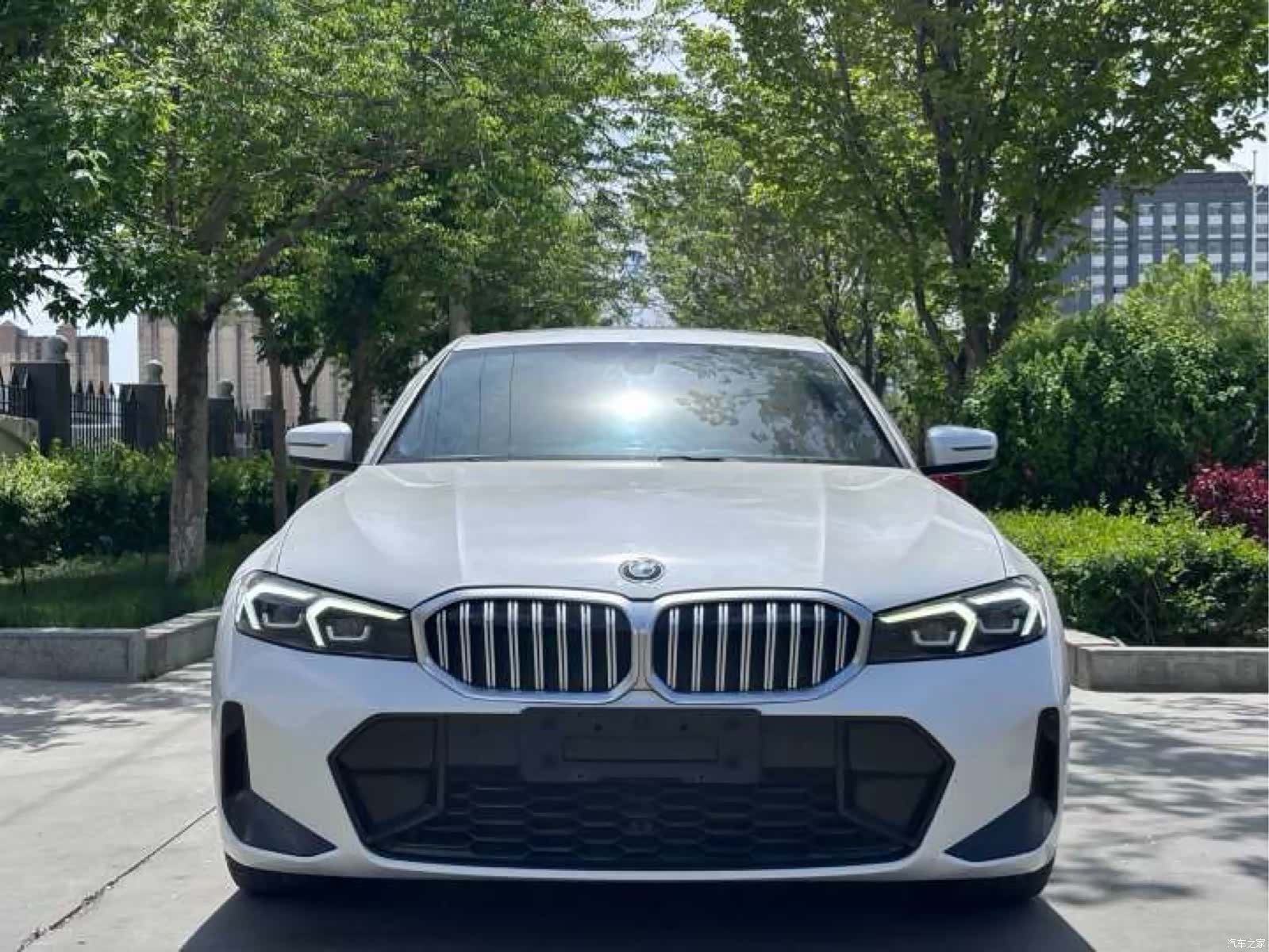 BMW 3 Series, 2023 2
