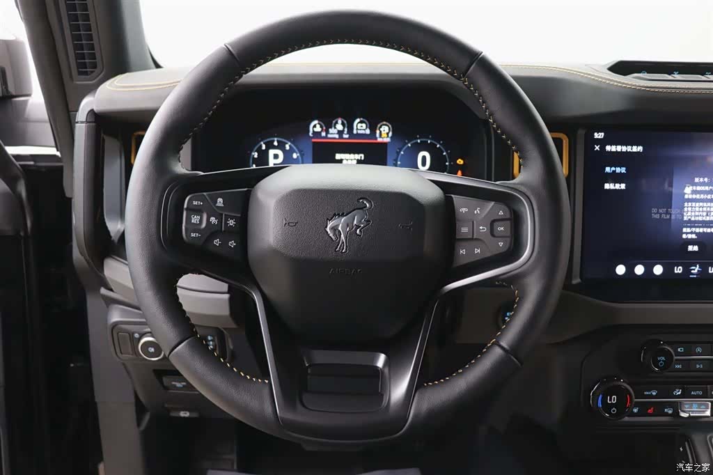 Ford Bronco, 2025 14