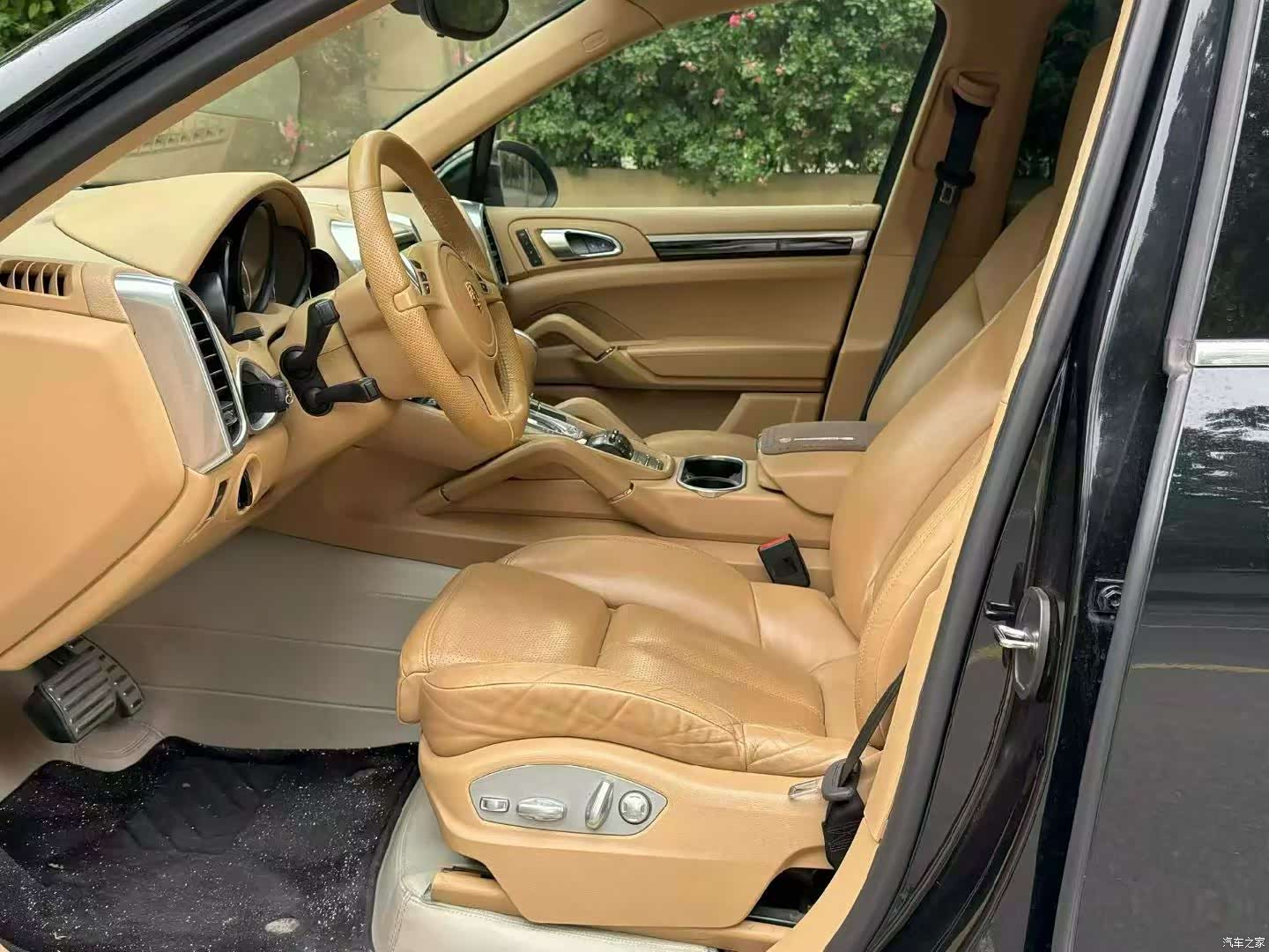 Porsche Cayenne, 2013 7