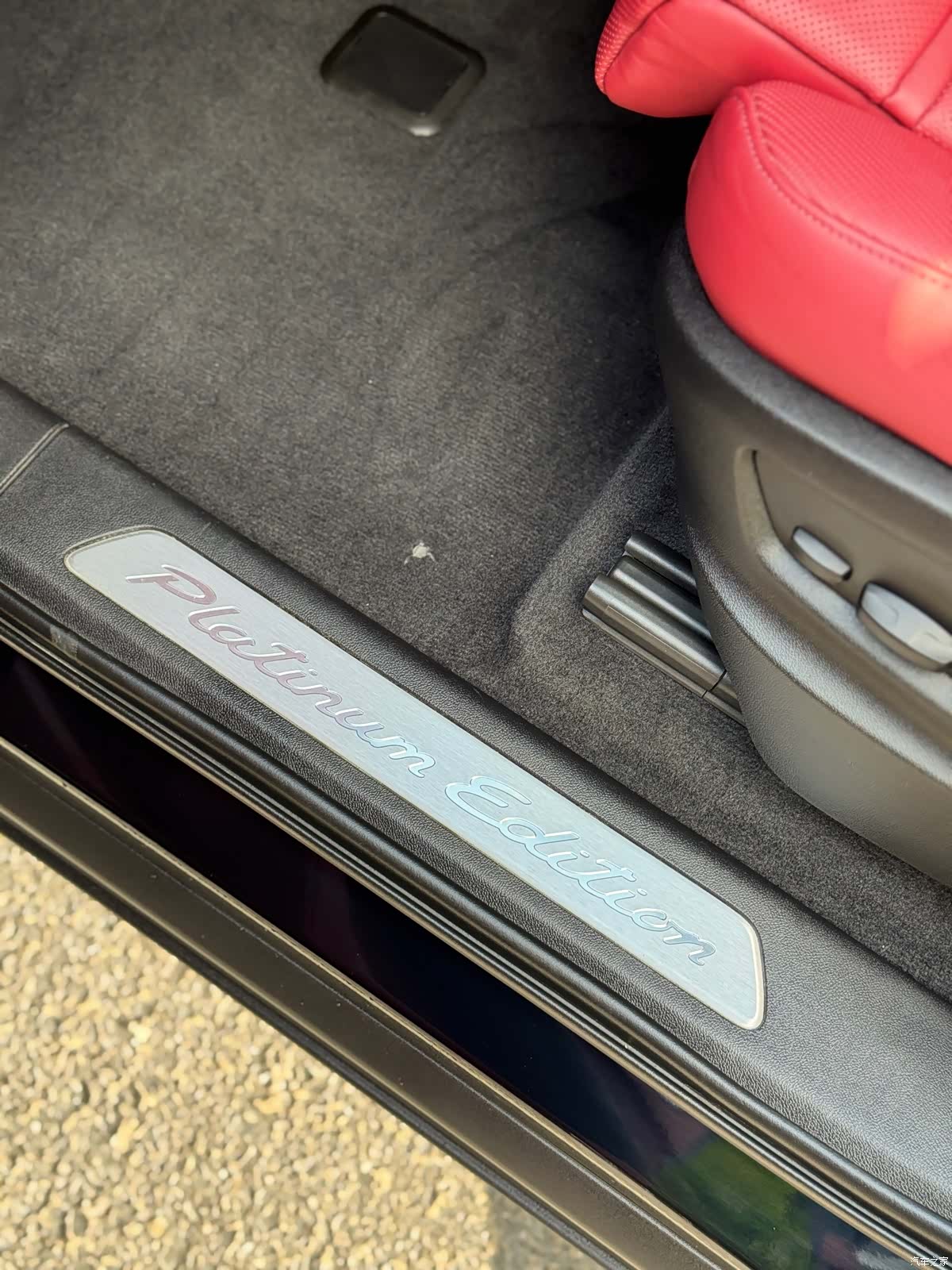 Porsche Cayenne, 2023 все фото