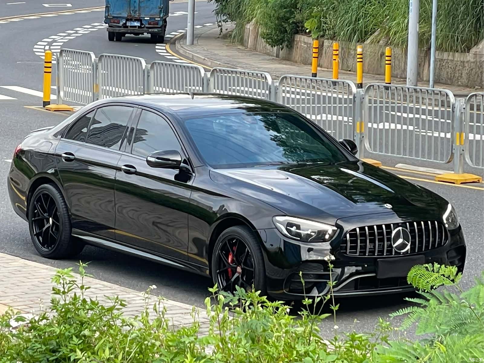 Mercedes-Benz E-Class, 2022 15
