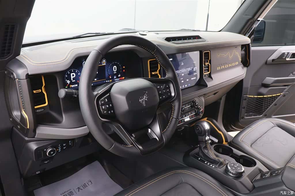 Ford Bronco, 2025 12