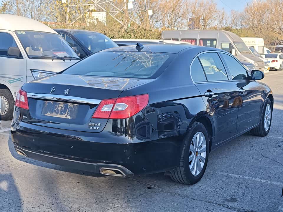 Hongqi H7