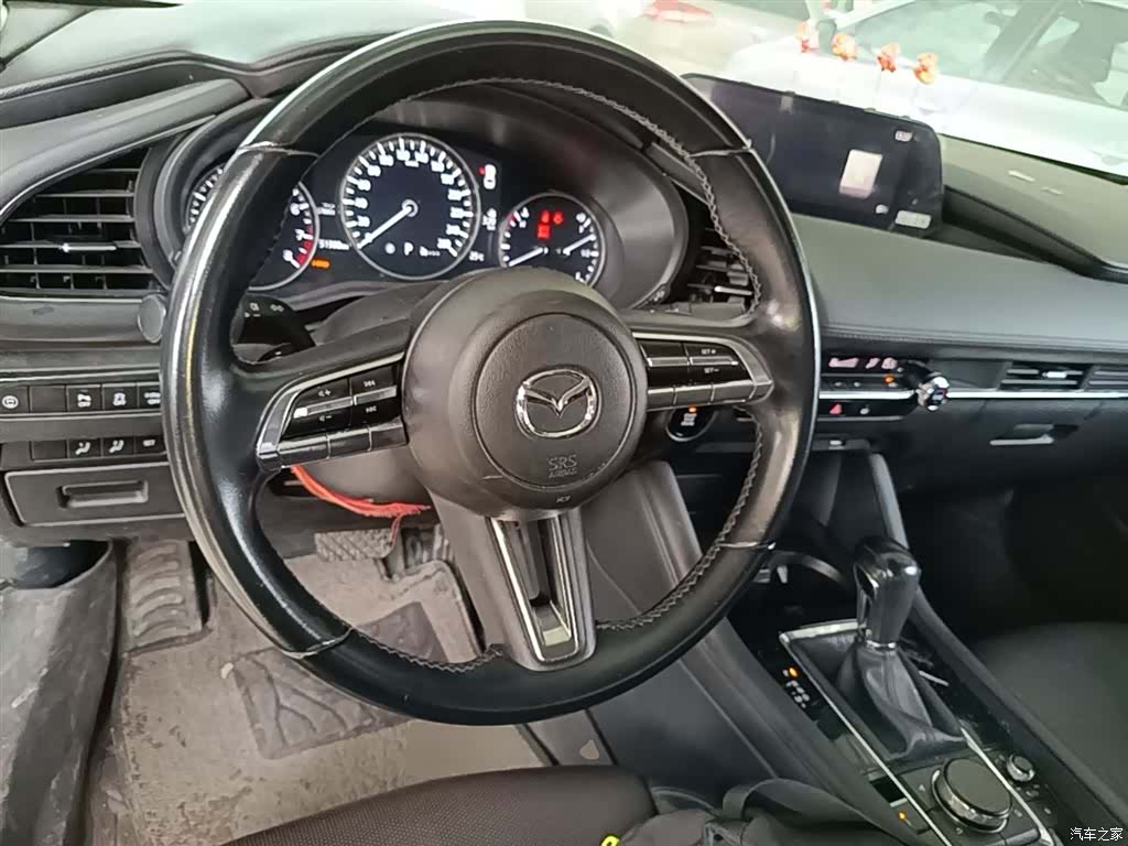 Mazda Mazda3, 2022 11