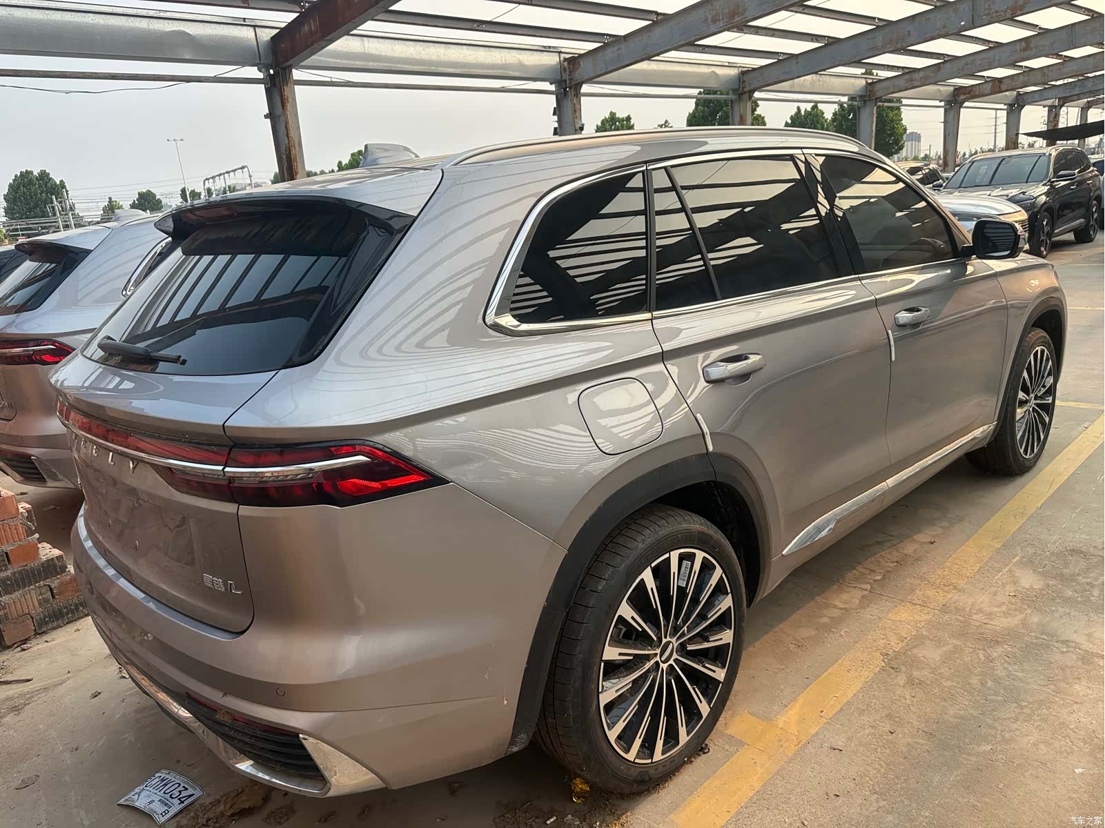 Geely Xingyue L, 2025 9