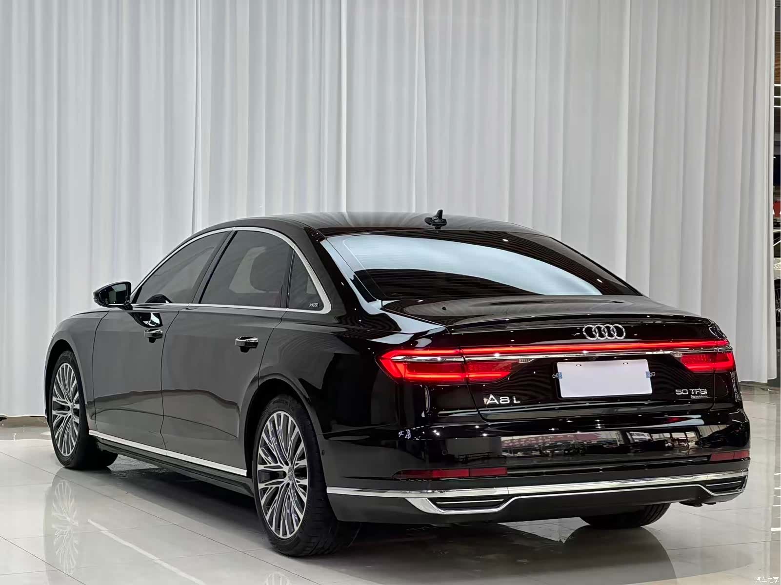 Audi A8L, 2019 14
