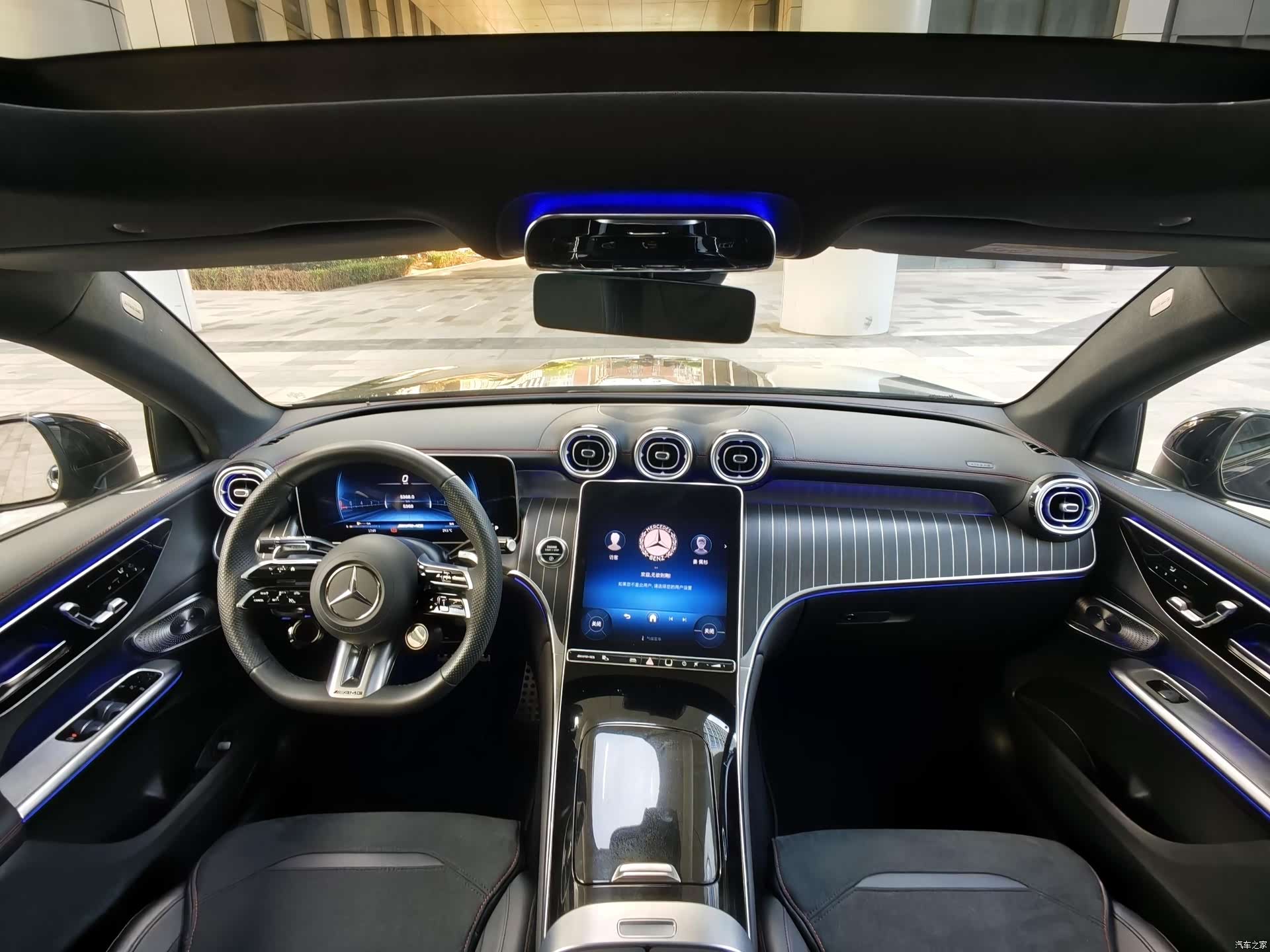 Mercedes-Benz GLC, 2025 19