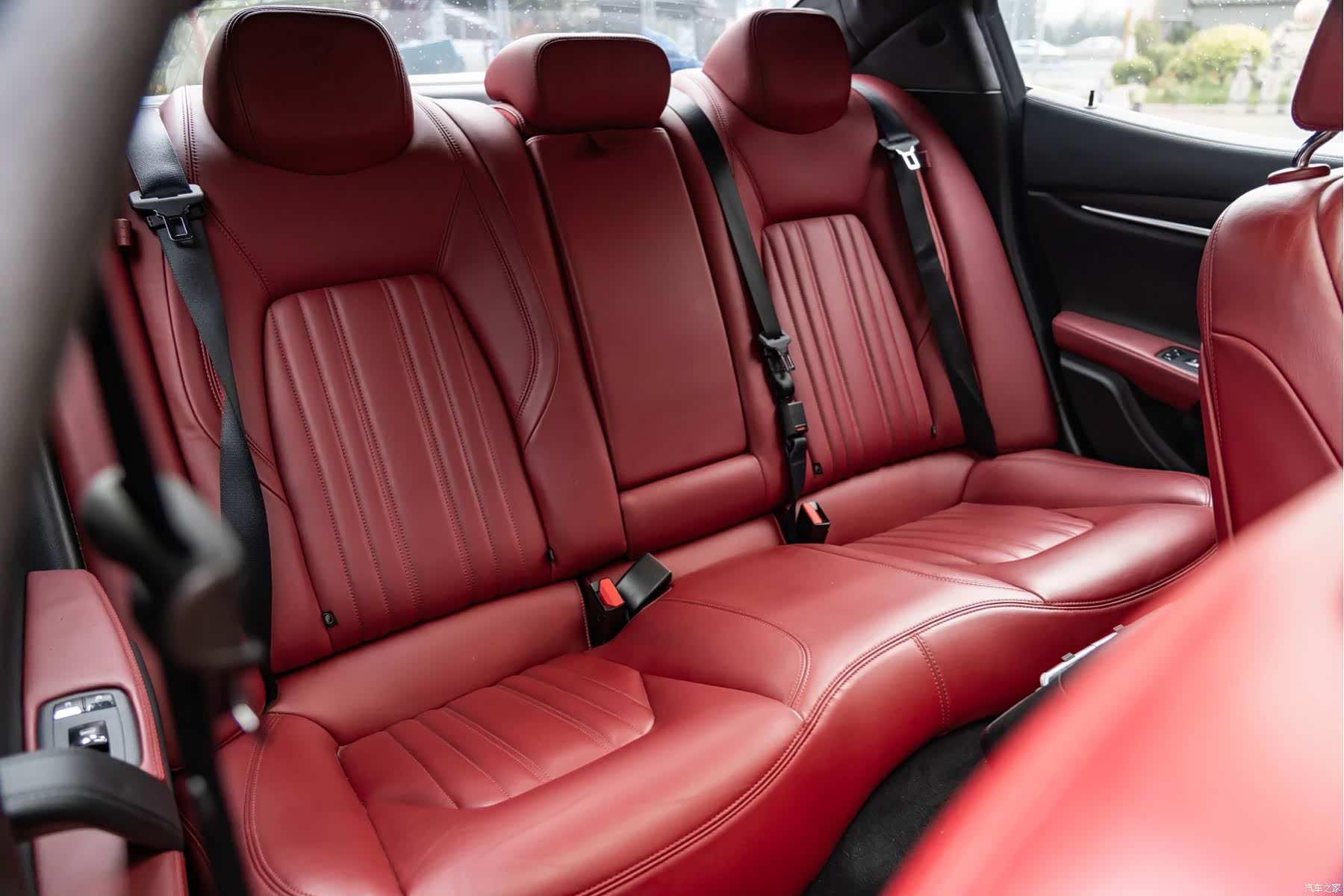 Maserati Ghibli, 2016 25