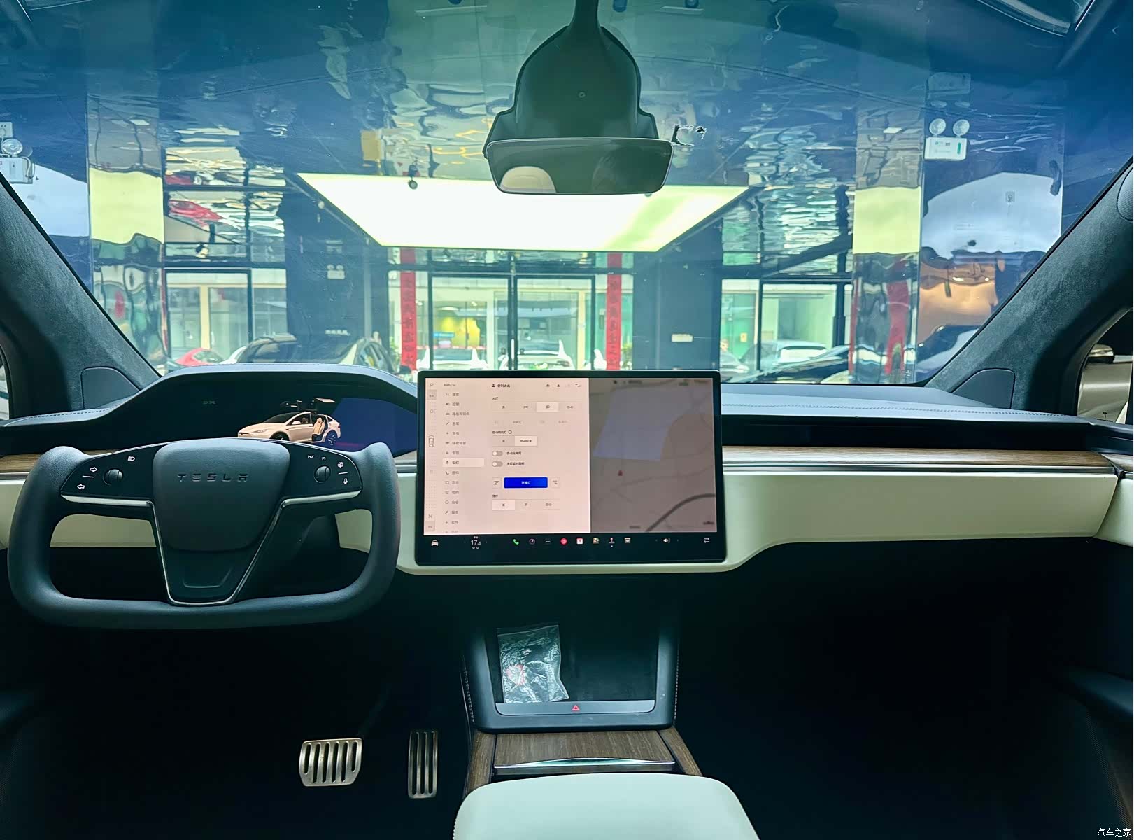 Tesla Model X, 2023 8