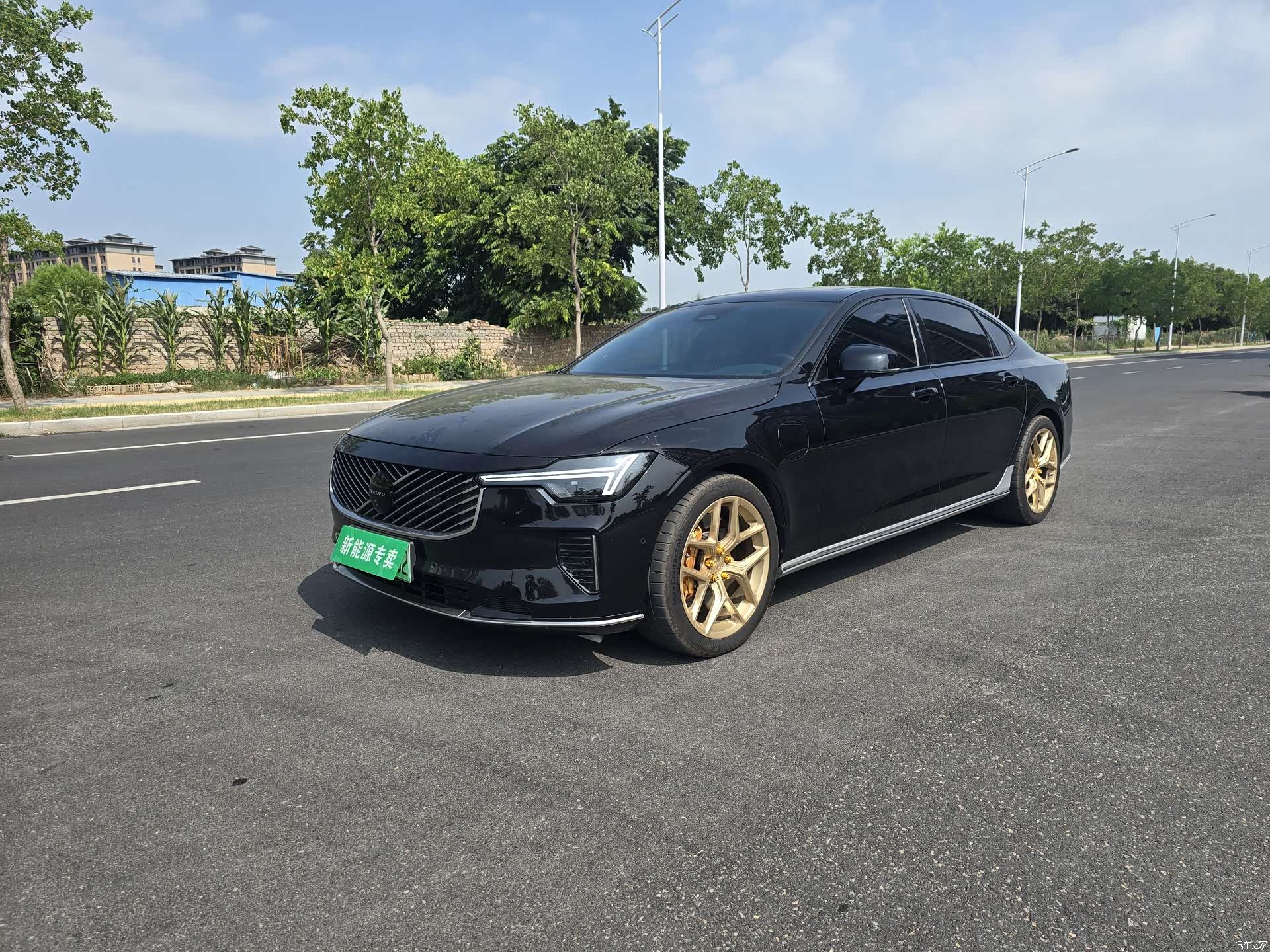 Volvo S90