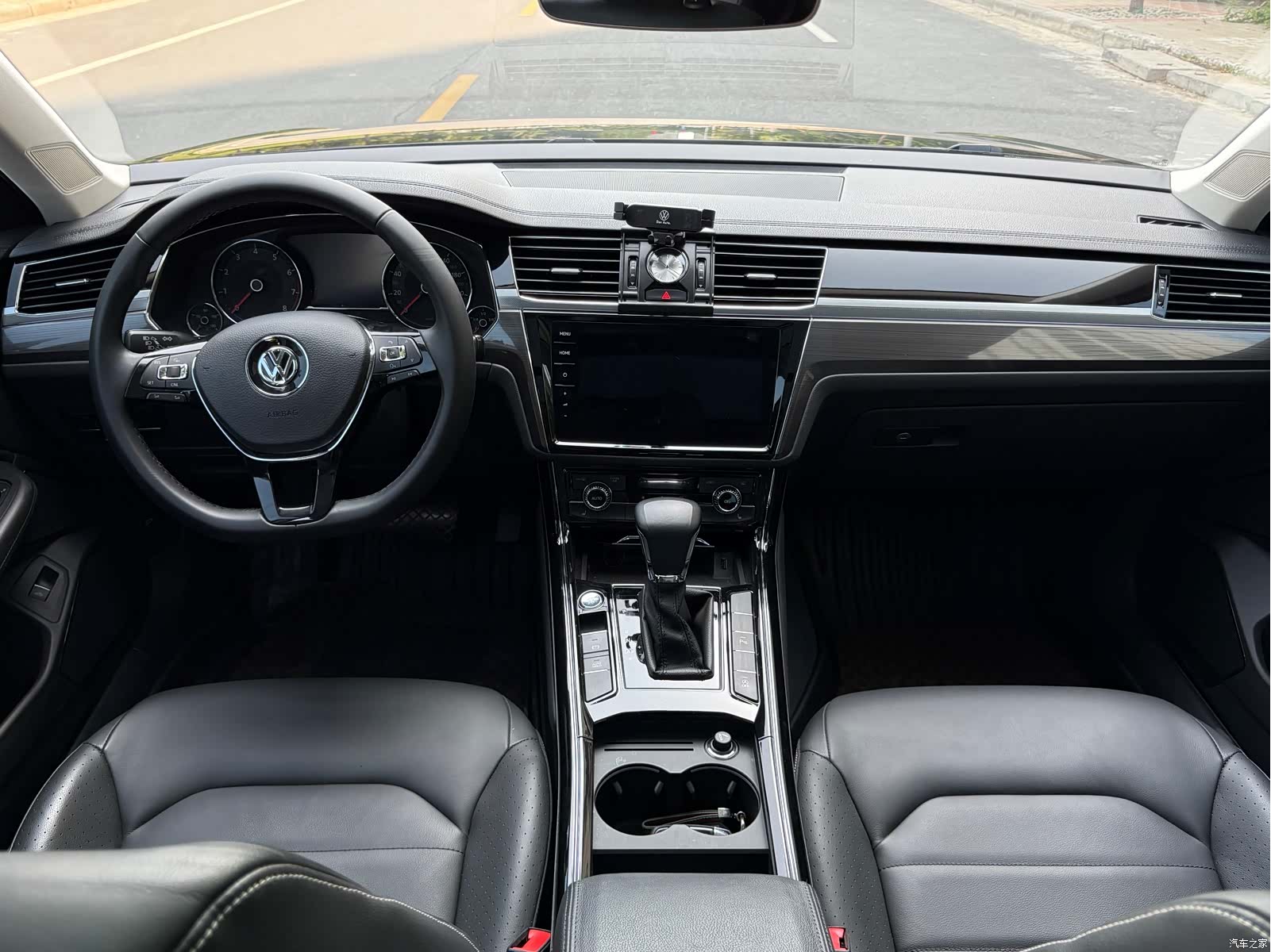 Volkswagen Phideon, 2021 все фото