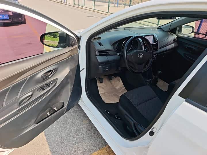 Toyota Vios 2014 1.3L МКПП xing shang ban
