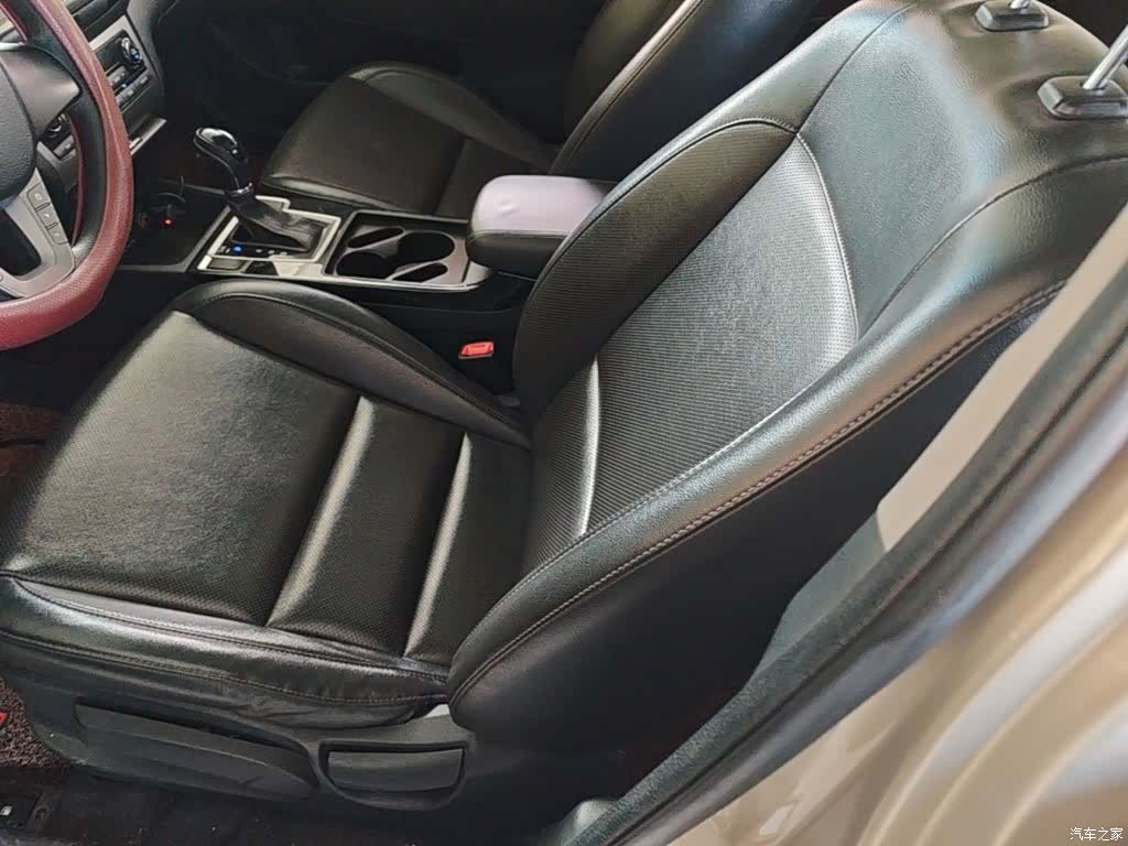 Hyundai GLS, 2016 15