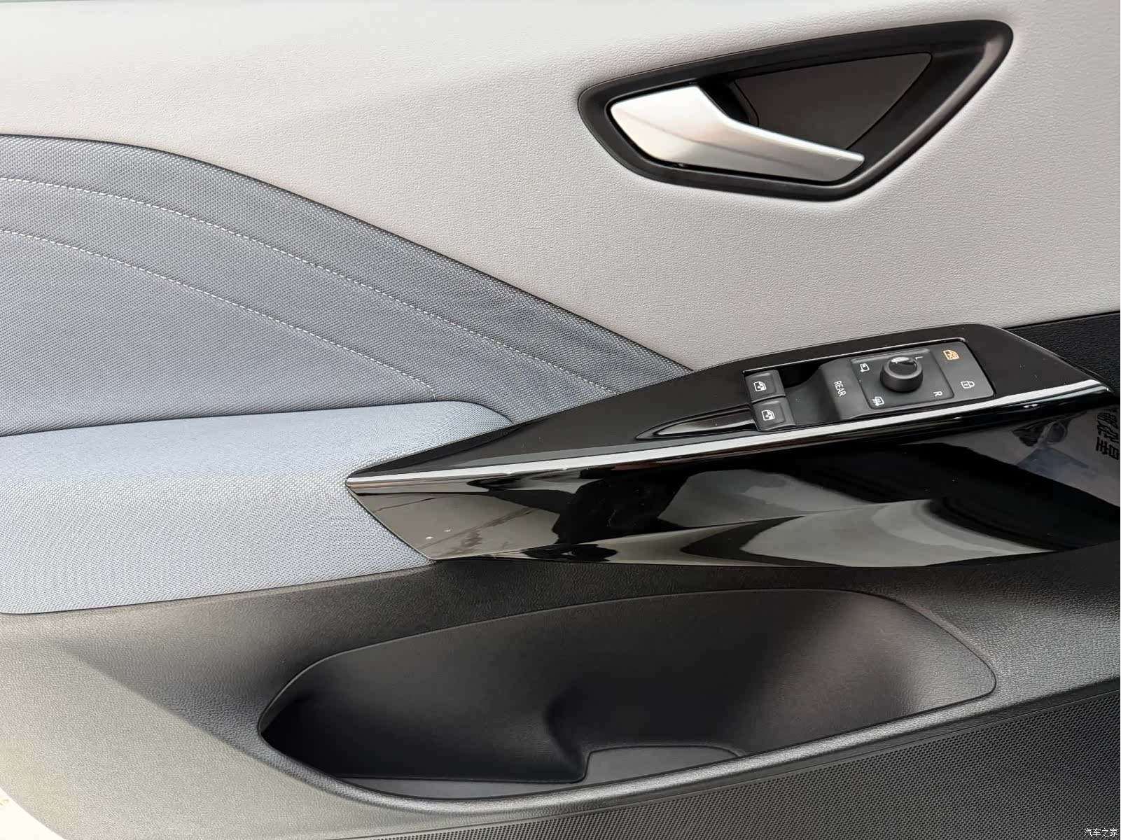 Volkswagen ID.3, 2025 21