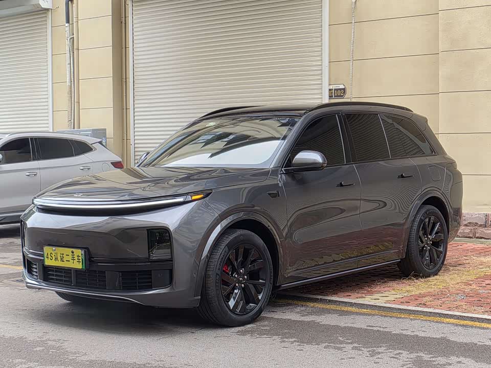 Li Auto Ideal L8