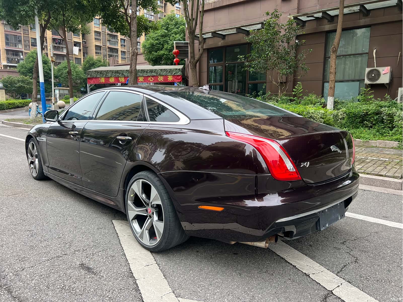 Jaguar XJ, 2014 7