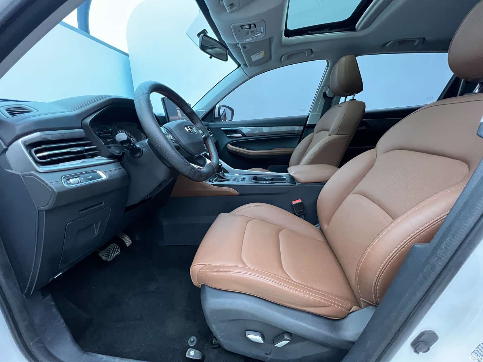Geely X6, 2022 12