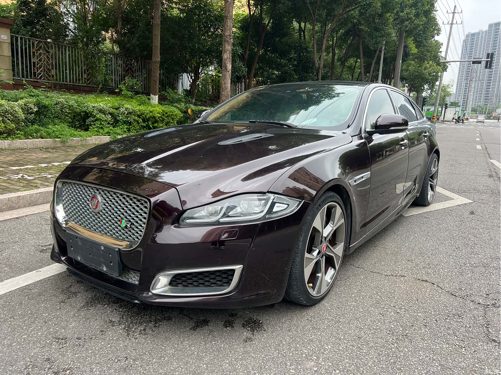 Jaguar XJ, 2014 1