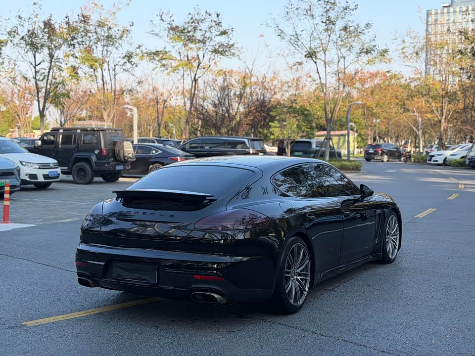Porsche Panamera