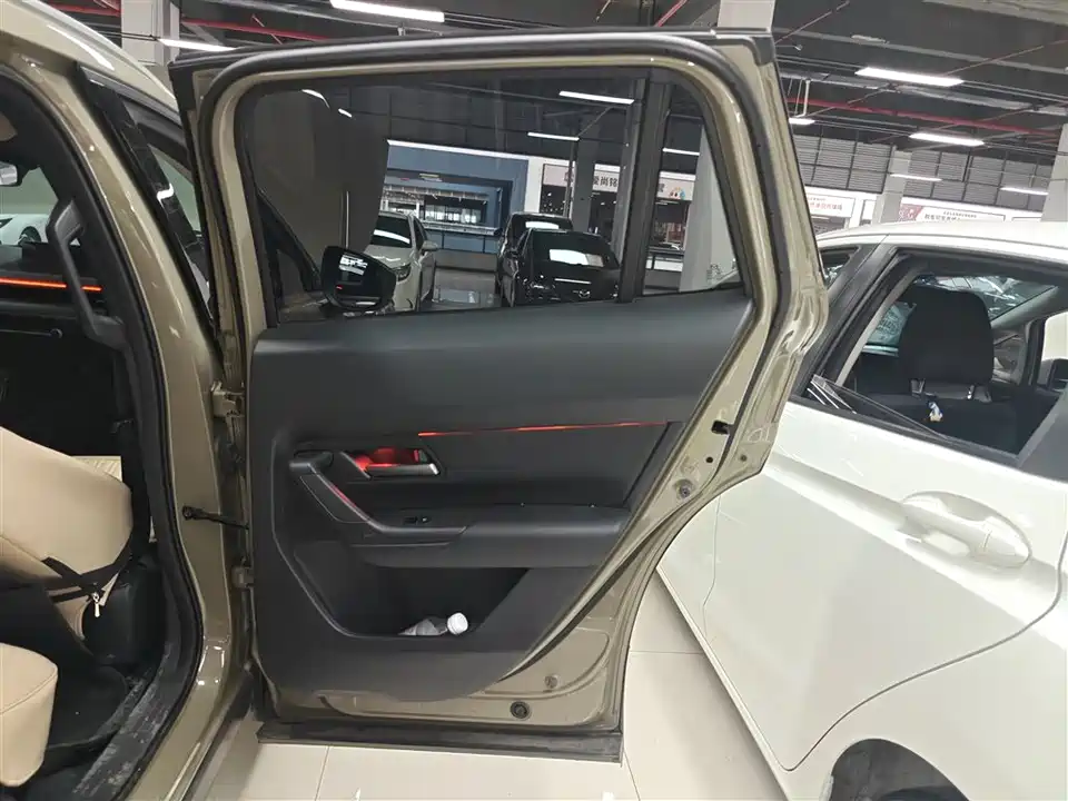 Mazda CX-50 line also