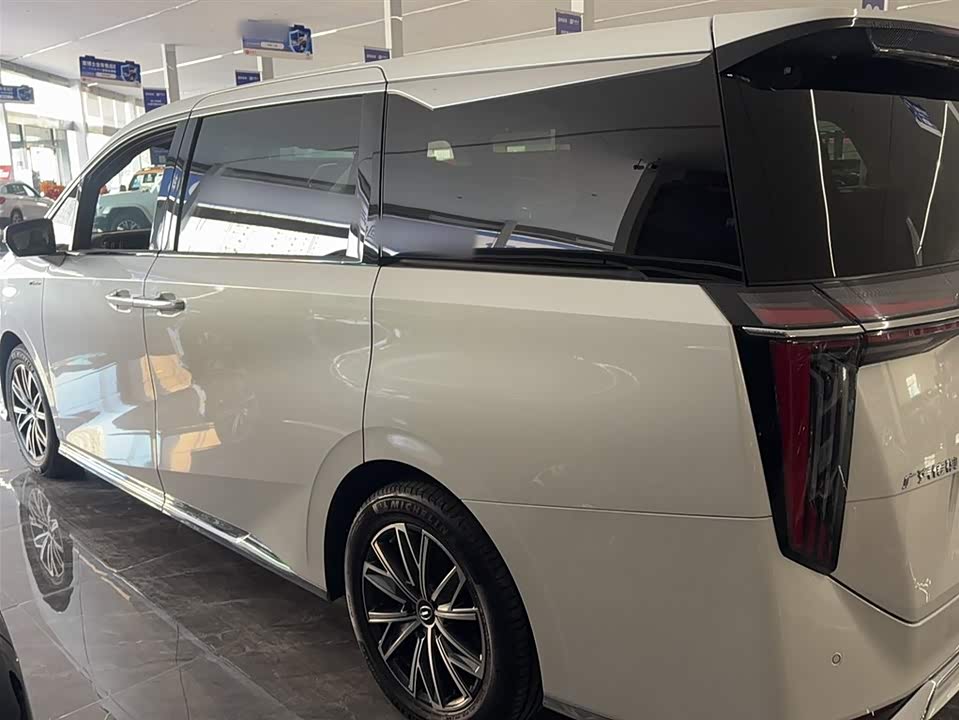 Trumpchi Trumpchi M8