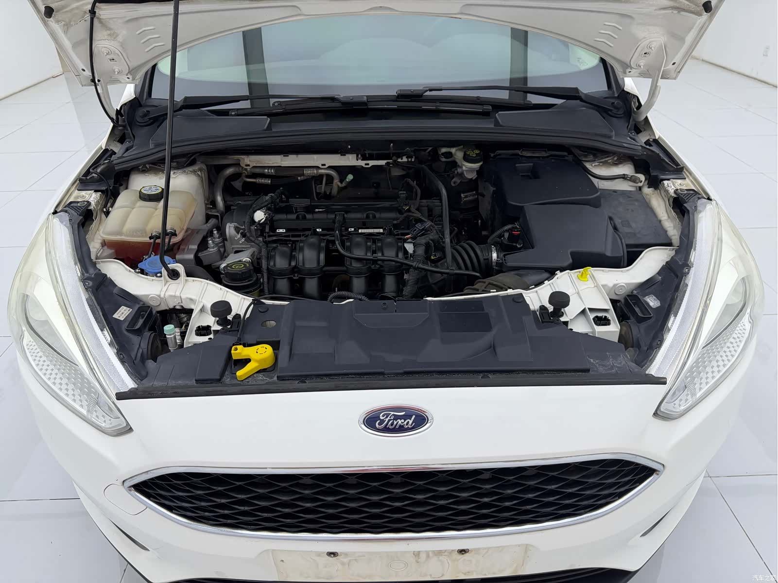 Ford Focus, 2015 19