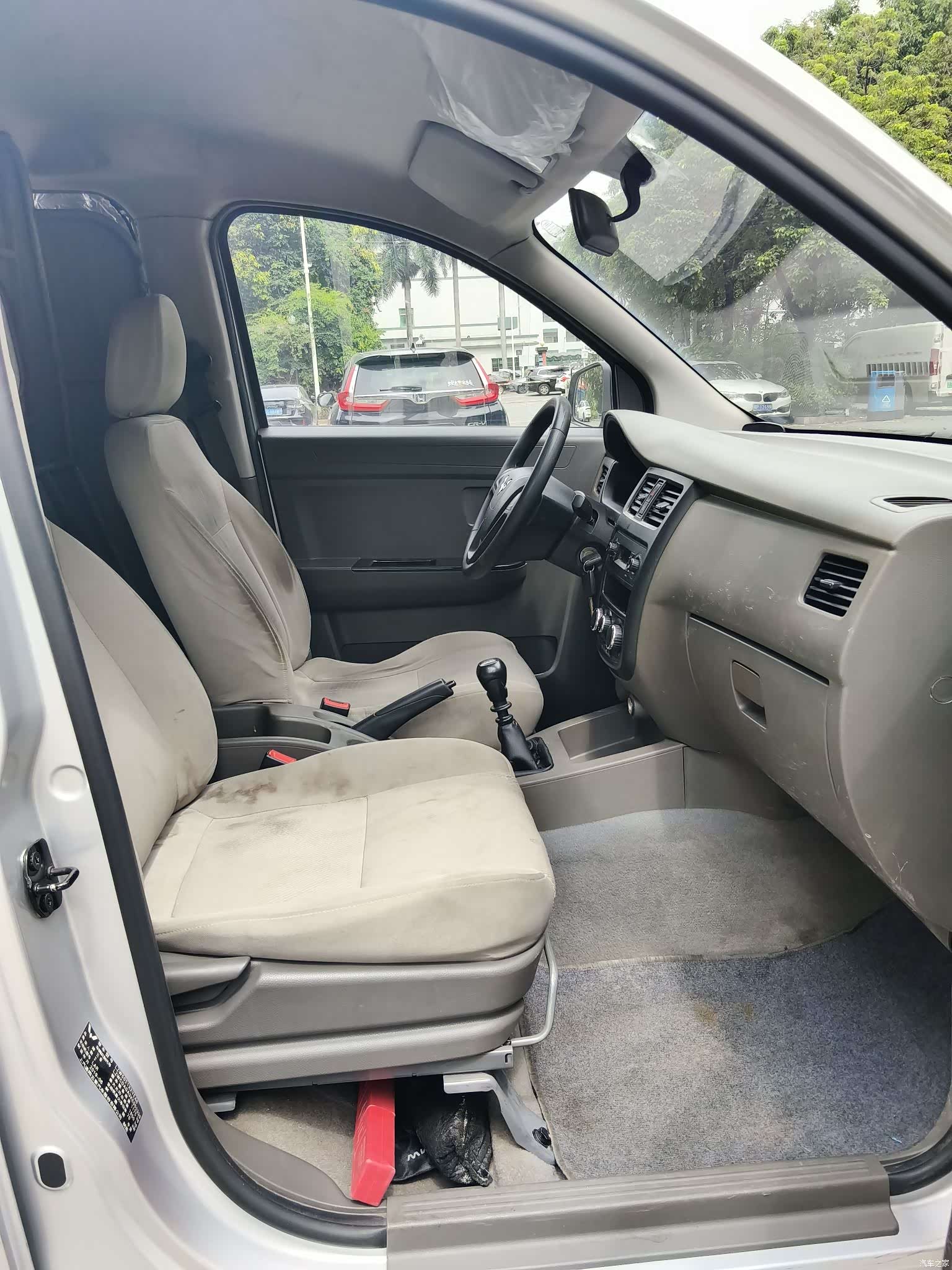 Wuling V, 2019 9