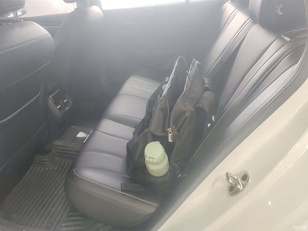 Roewe i5, 2021 17