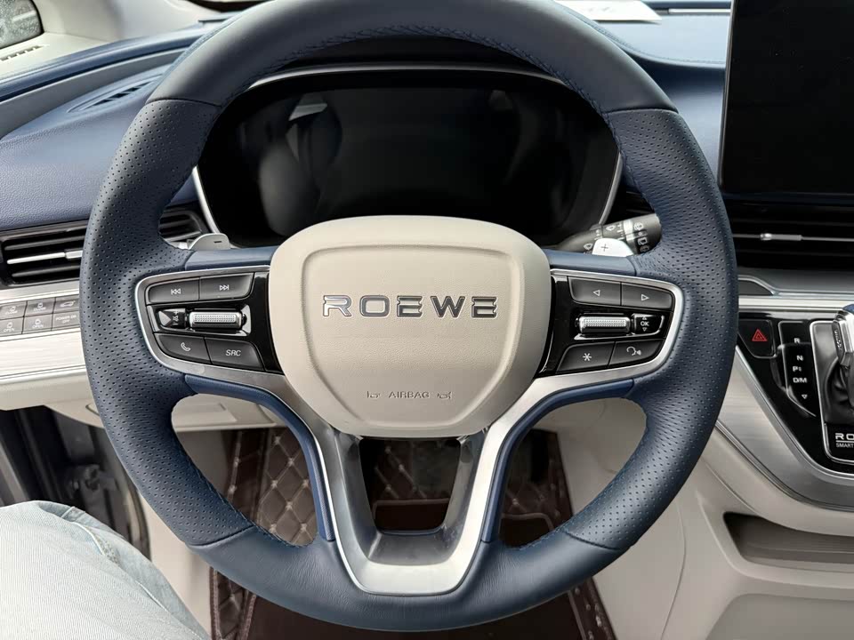 Roewe iMAX8