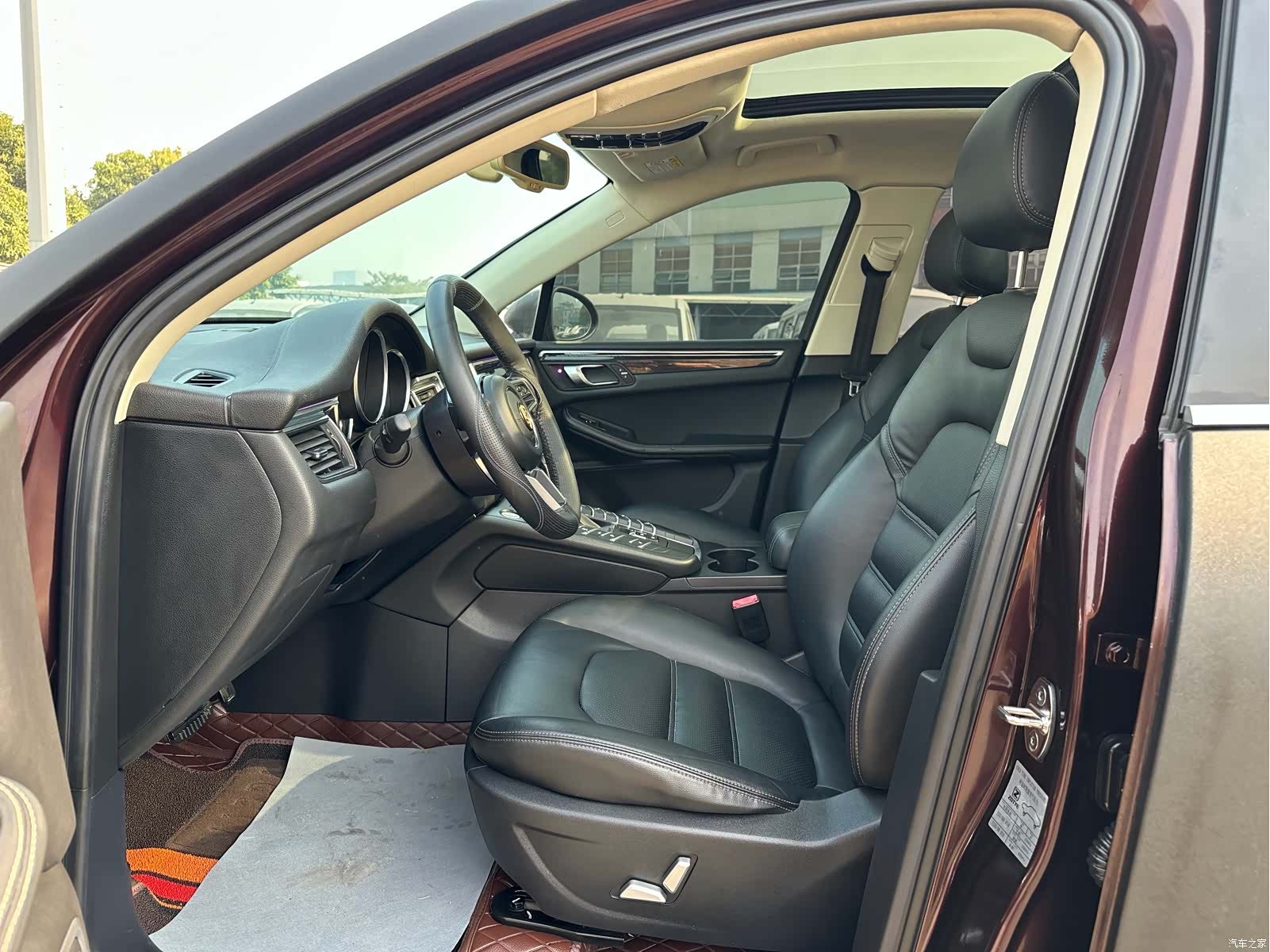 Zotye SR9, 2018 7