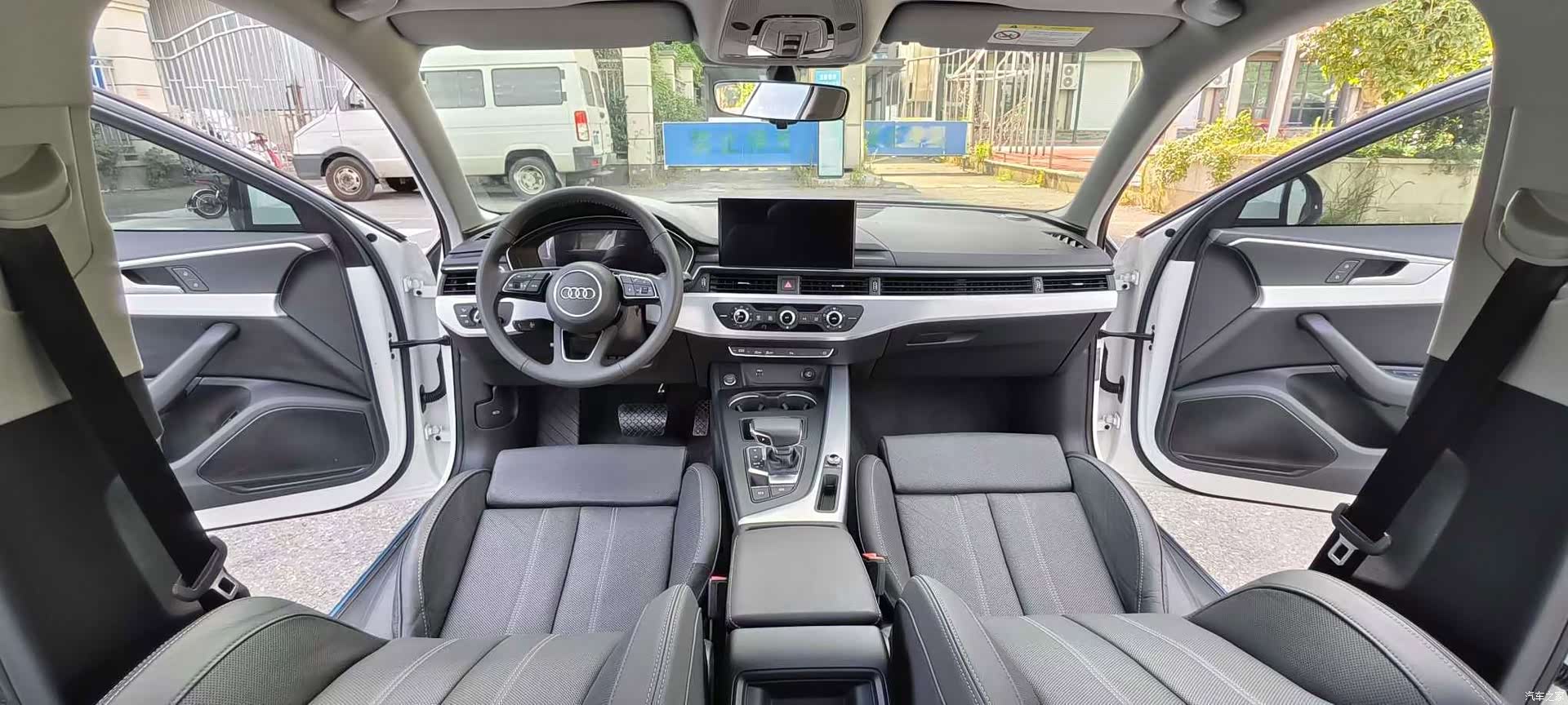 Audi A4L, 2020 9
