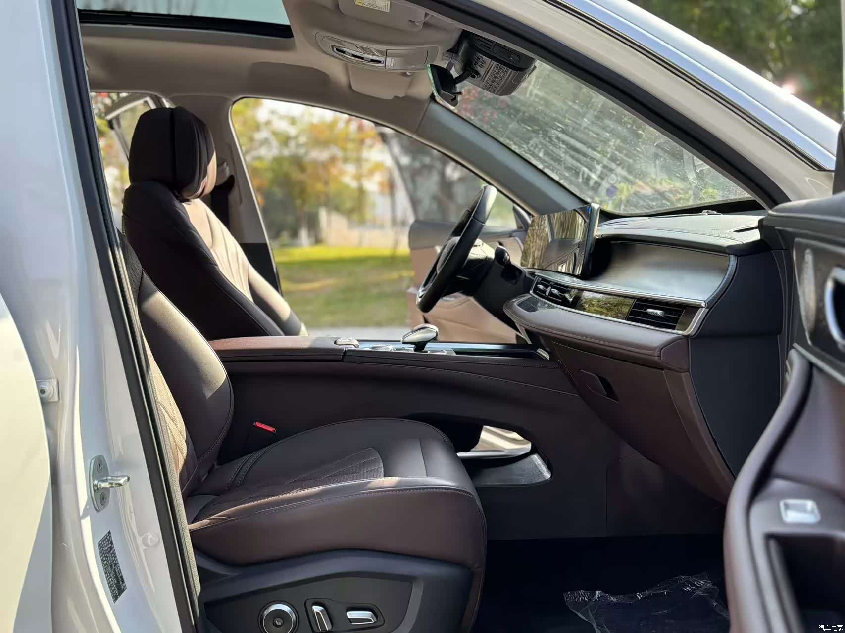 Chery Tiggo 8, 2023 6