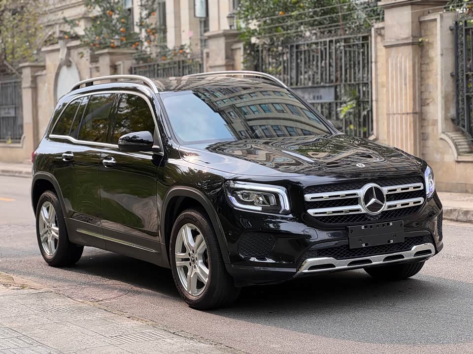Mercedes-Benz GLB
