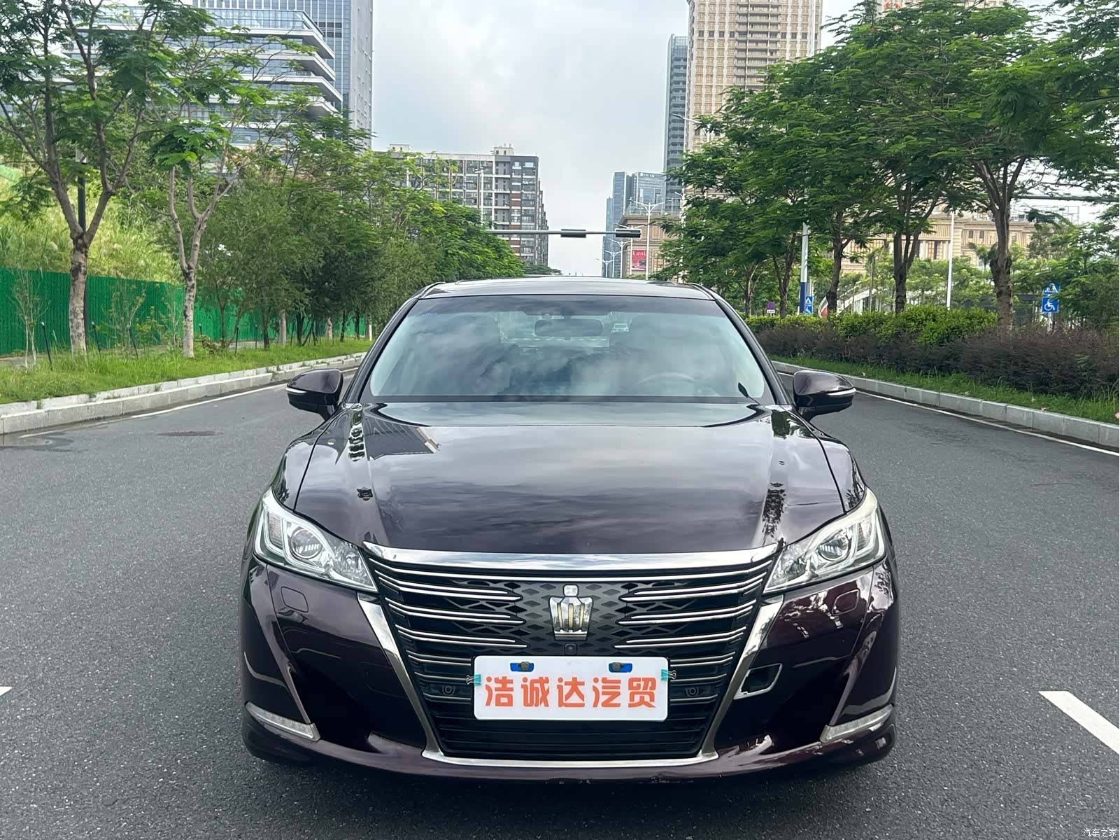 Toyota Crown, 2019 3