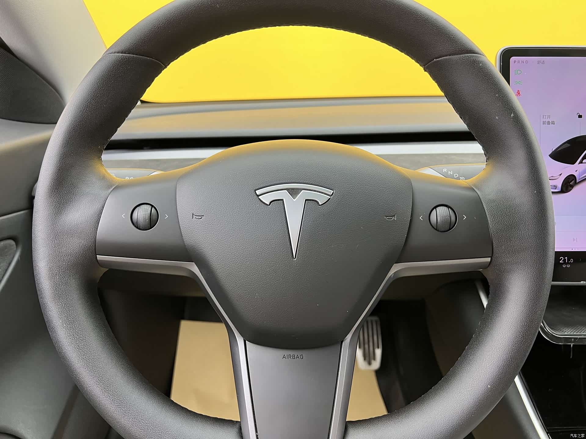 Tesla Model 3, 2020 7