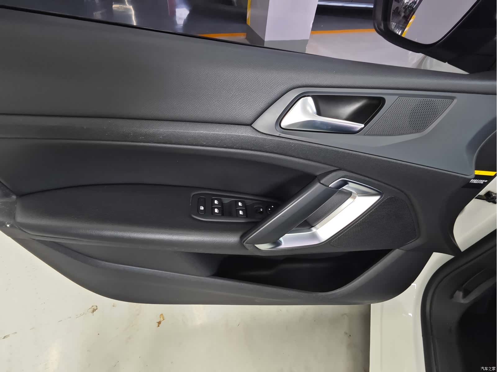 Peugeot 408, 2016 12