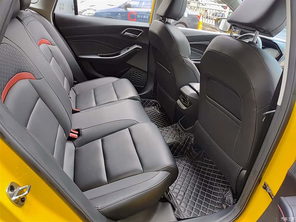MG MG5, 2023 11