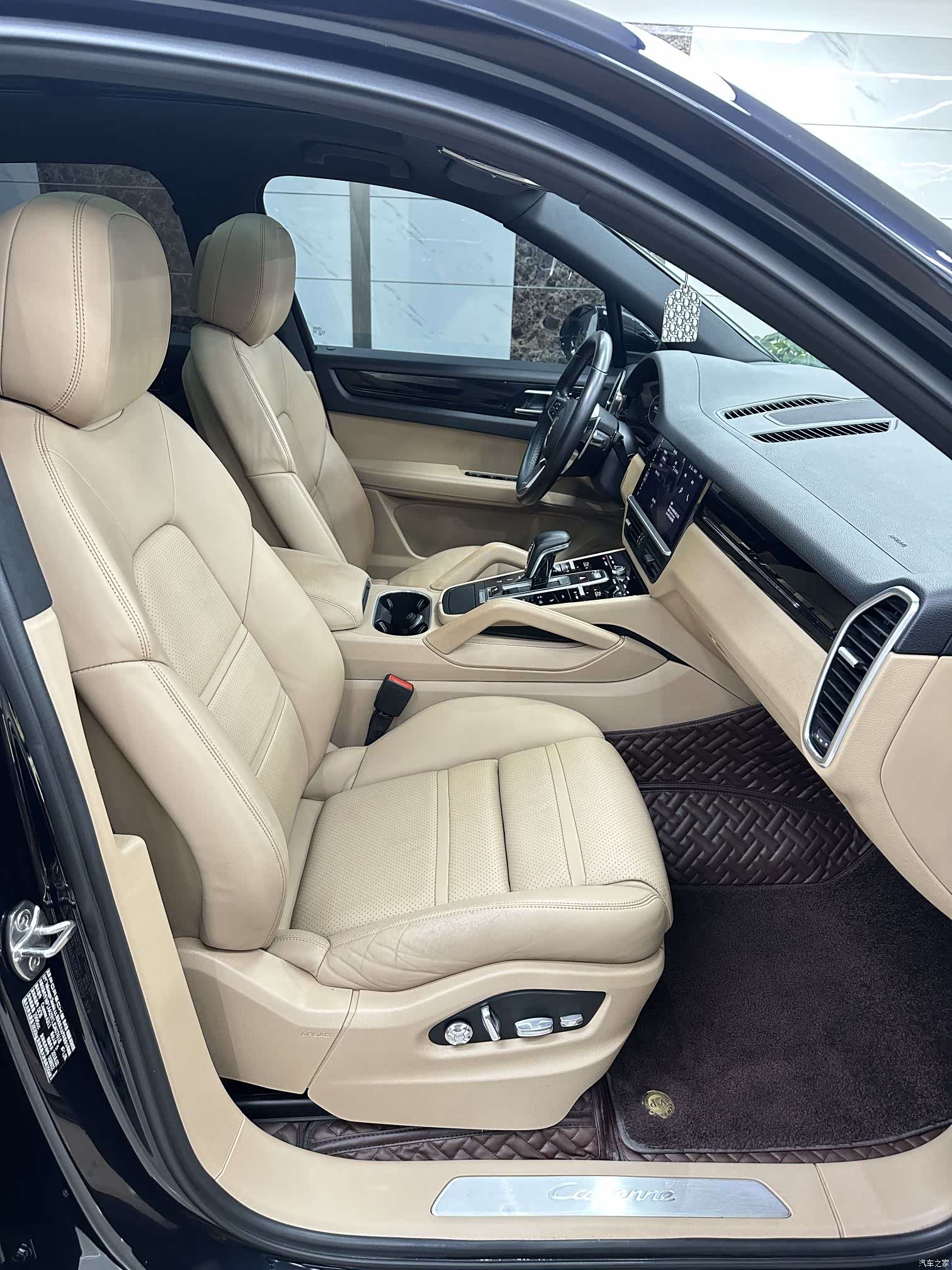 Porsche Cayenne, 2018 12
