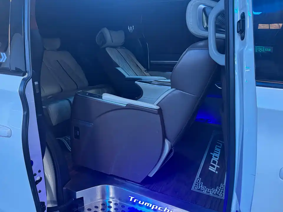 Trumpchi Trumpchi M8