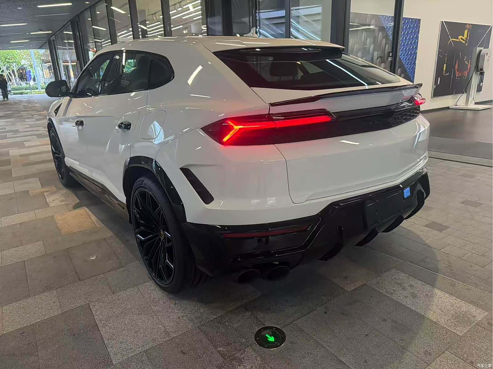 Lamborghini Urus, 2026 8