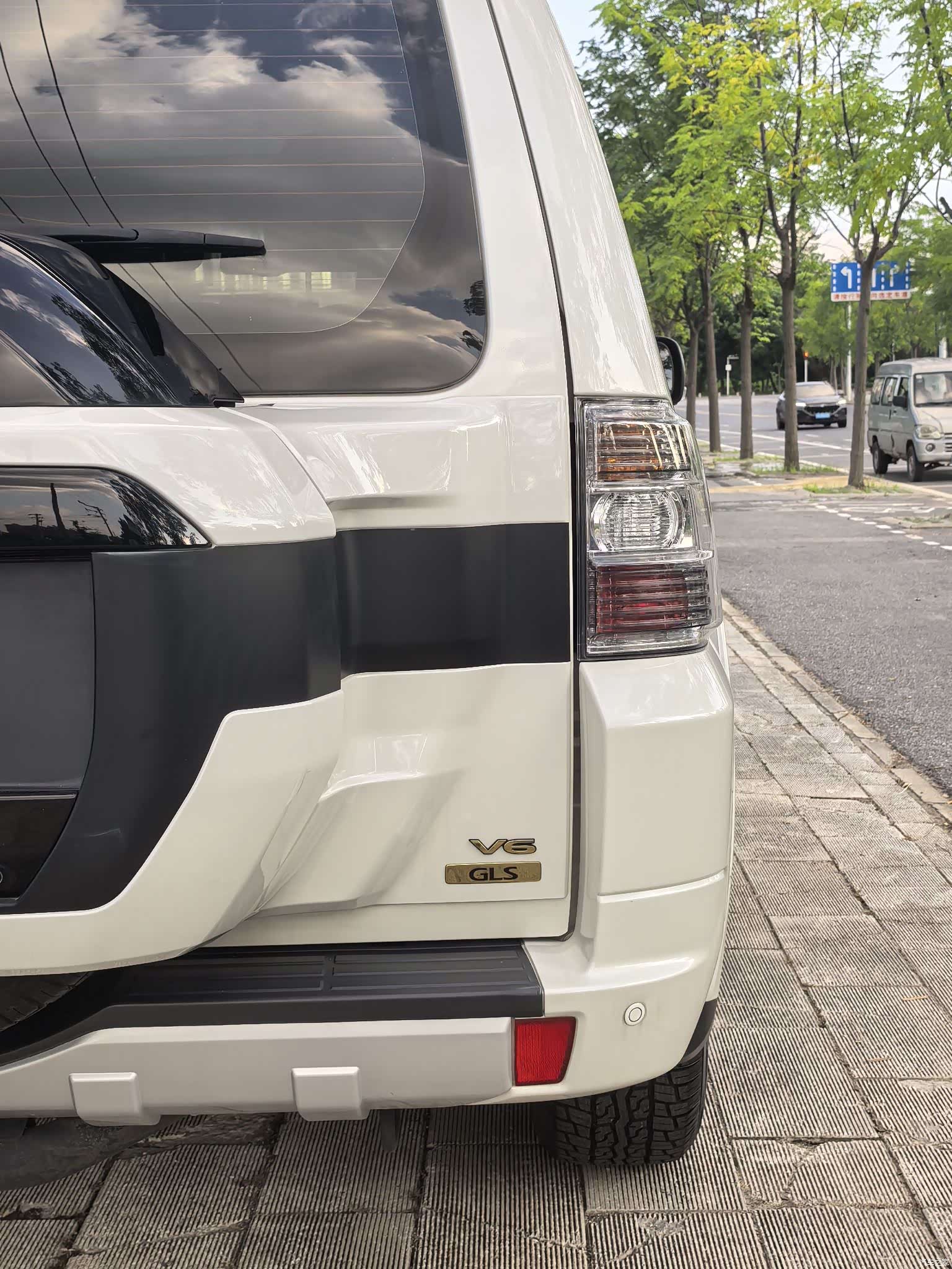 Mitsubishi Pajero, 2025 18