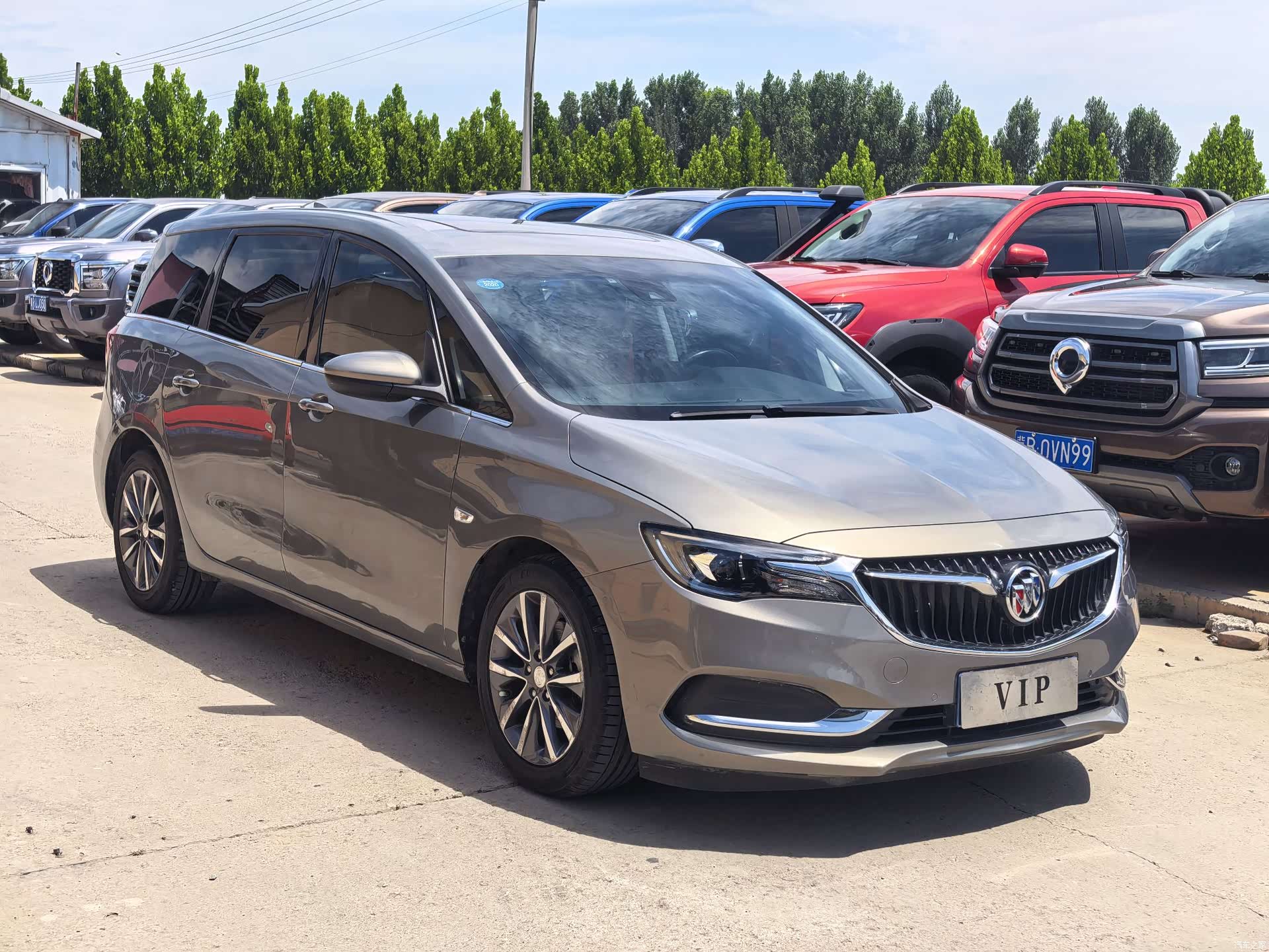 Buick GL6, 2018 4