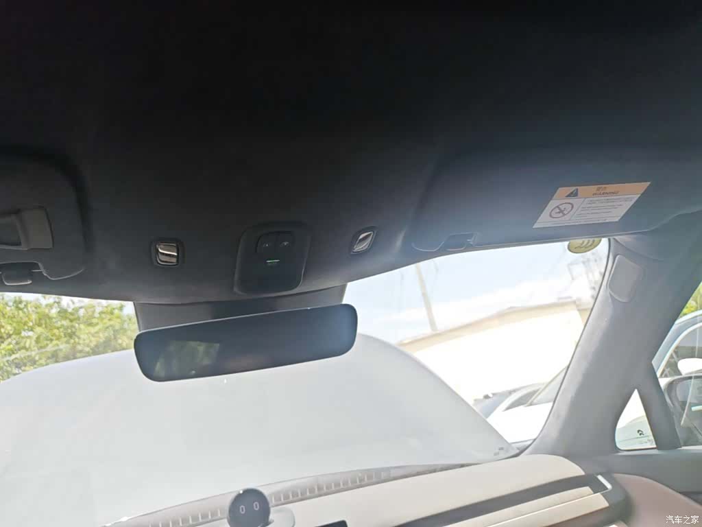 NIO ES8, 2024 18