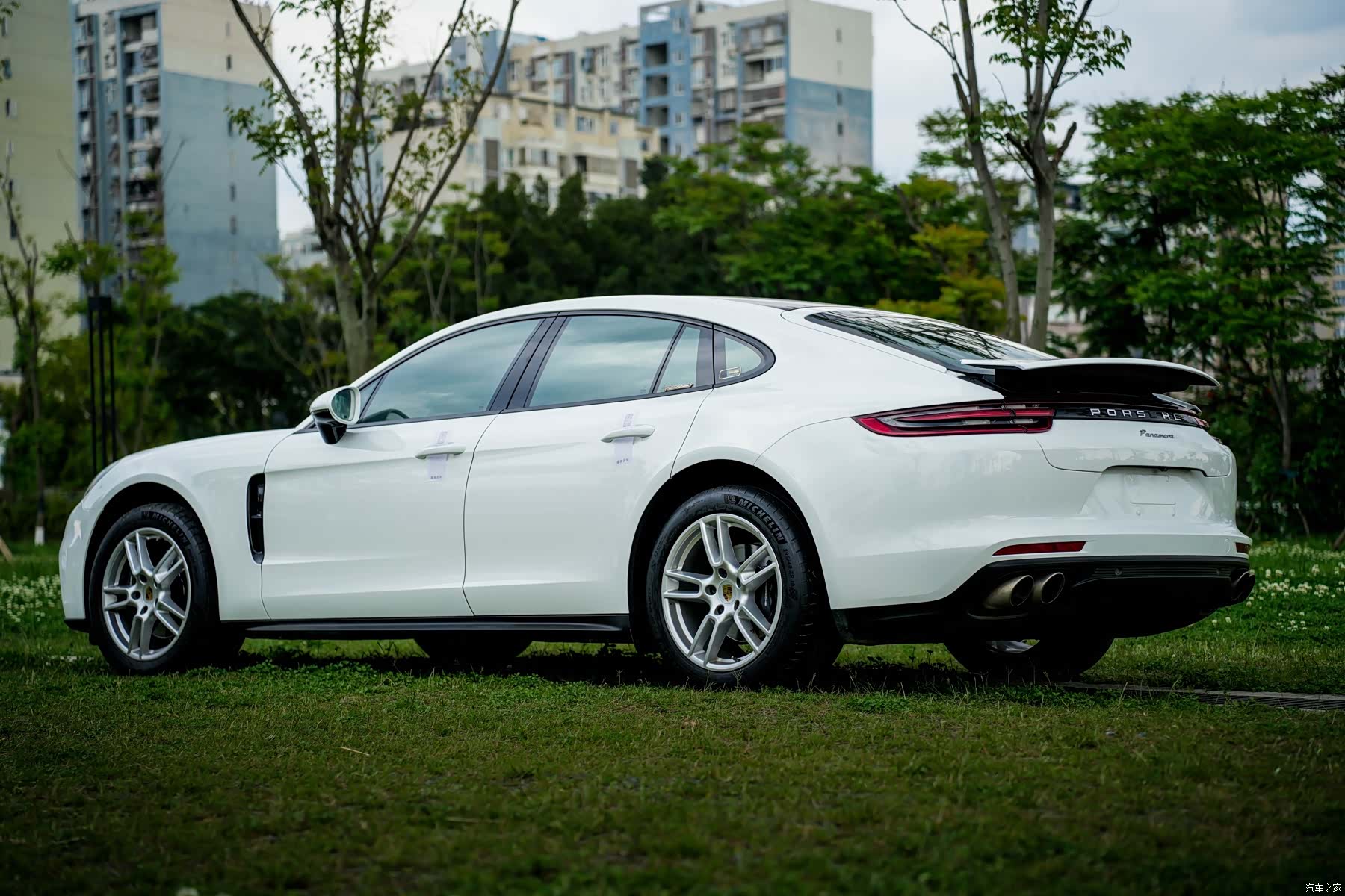 Porsche Panamera, 2019 11