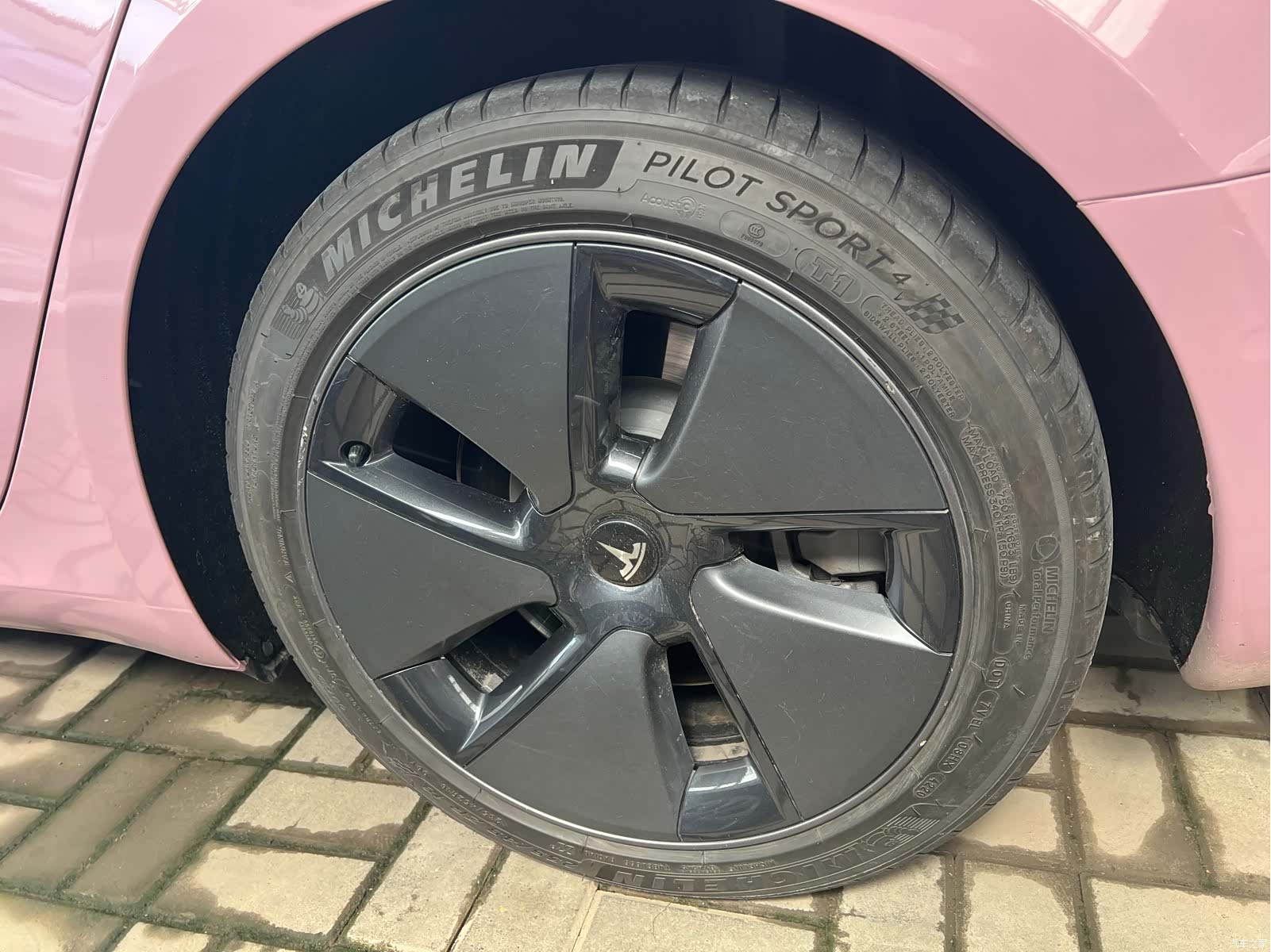 Tesla Model 3, 2021 12