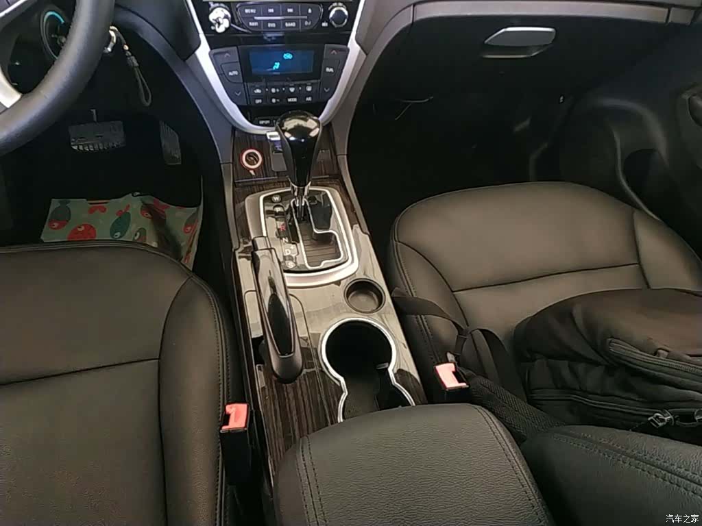 GAC GS5, 2015 14
